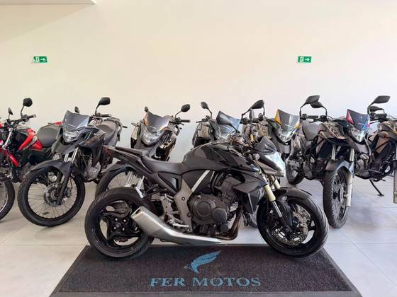 HONDA CB 1000R 